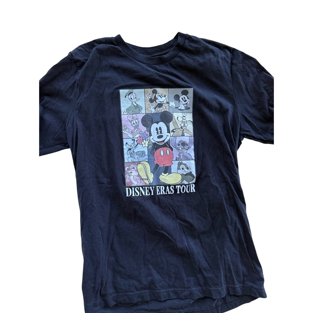 Disney Mickey & Friends Eras Inspired Graphic Tee Women's Large Black